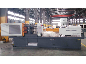 PET Plastic Injection Molding Equipment